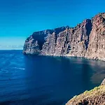 Panoramica Gigantes Sea View Apartment