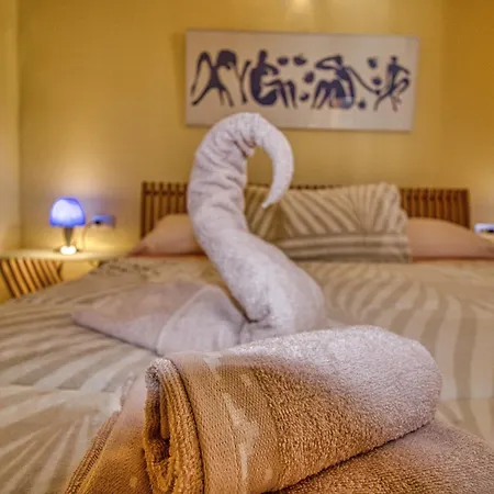 Gigantes Sea View & Apartment *