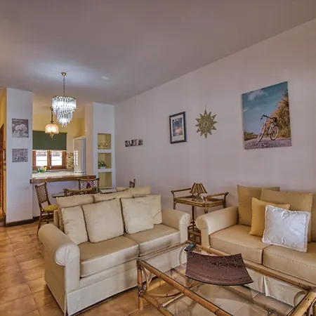 Gigantes Sea View & Apartment *