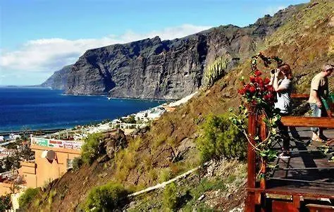 Panoramica Gigantes Sea View Lägenhet